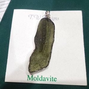 Moldavite 925 pendant